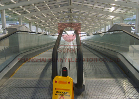 Escalera móvil de mudanza de las aceras del aeropuerto de la anchura del subterráneo 800m m 35 grados