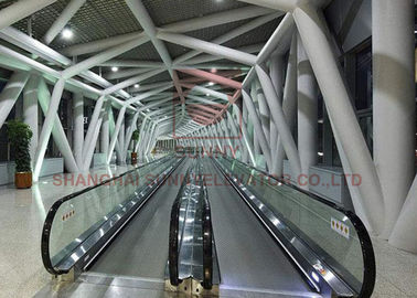ISO9001 puerta de la escalera móvil de las aceras de las calzadas de la impulsión 12° del aeropuerto VVVF